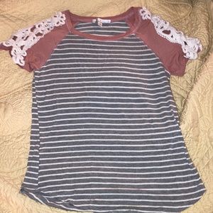 Juniors Moa Moa Striped Embroidered Short Sleeve